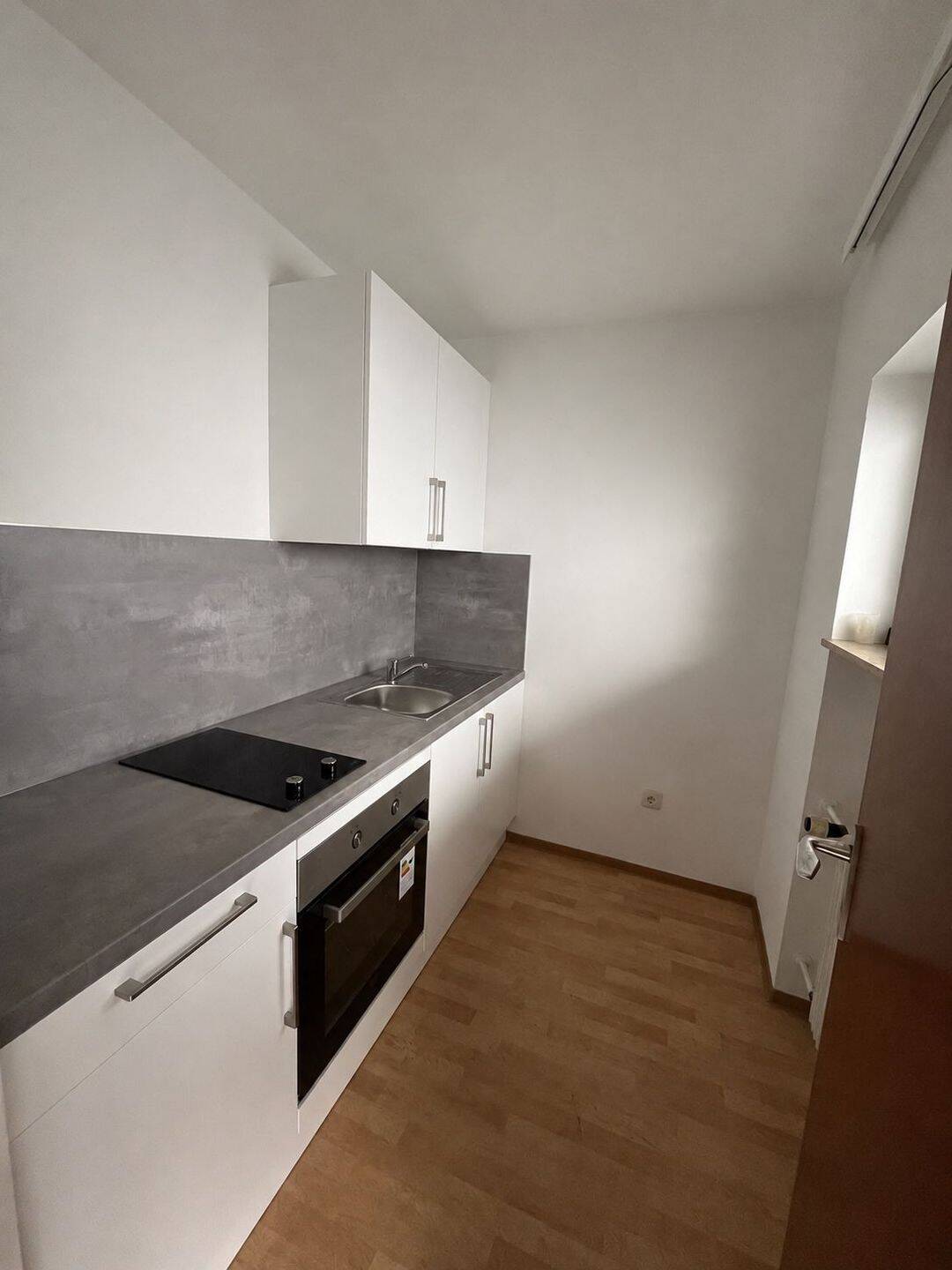 Suche Nachmieter für:
Modernes City-Appartement in Bestlage – ideal für Studenten & Karrierestarter, 90402 Nürnberg (Gleißbühl Lorenz Tafelhof Tullnau Wöhrd)