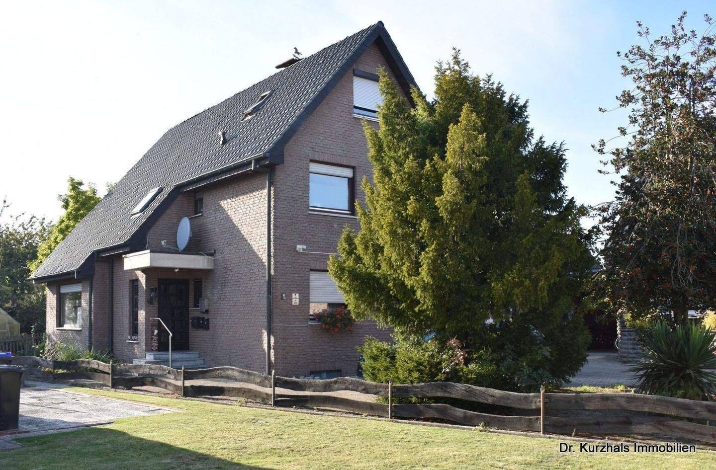 Gemütliche Wohnung in ruhiger Wohnlage mit Balkon, Dr. Kurzhals Immobilien GmbH, www.dr-kurzhals.de, Tel. 02508/451, 48317 Drensteinfurt