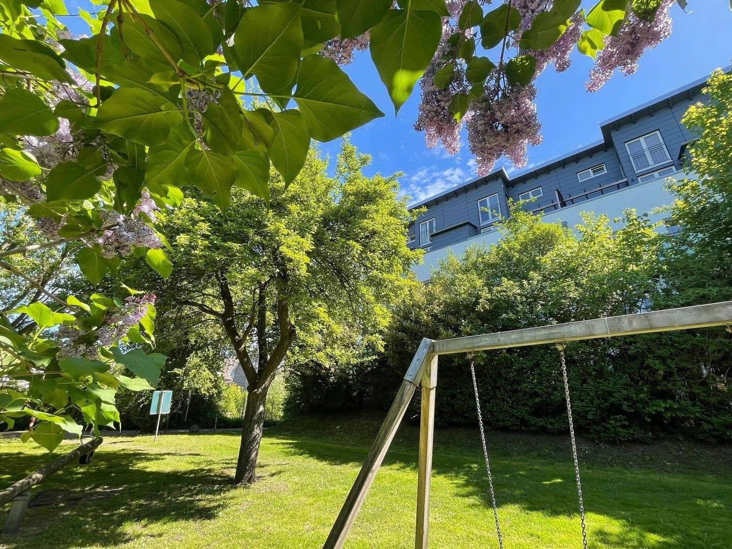 Frisch renovierte 3-Zimmer-Wohnung inkl. Außenstellplatz mitten im Grünen in energetisch saniertem Haus in Hamburg – Bramfeld, 22177 Hamburg (Wandsbek Bramfeld Steilshoop)