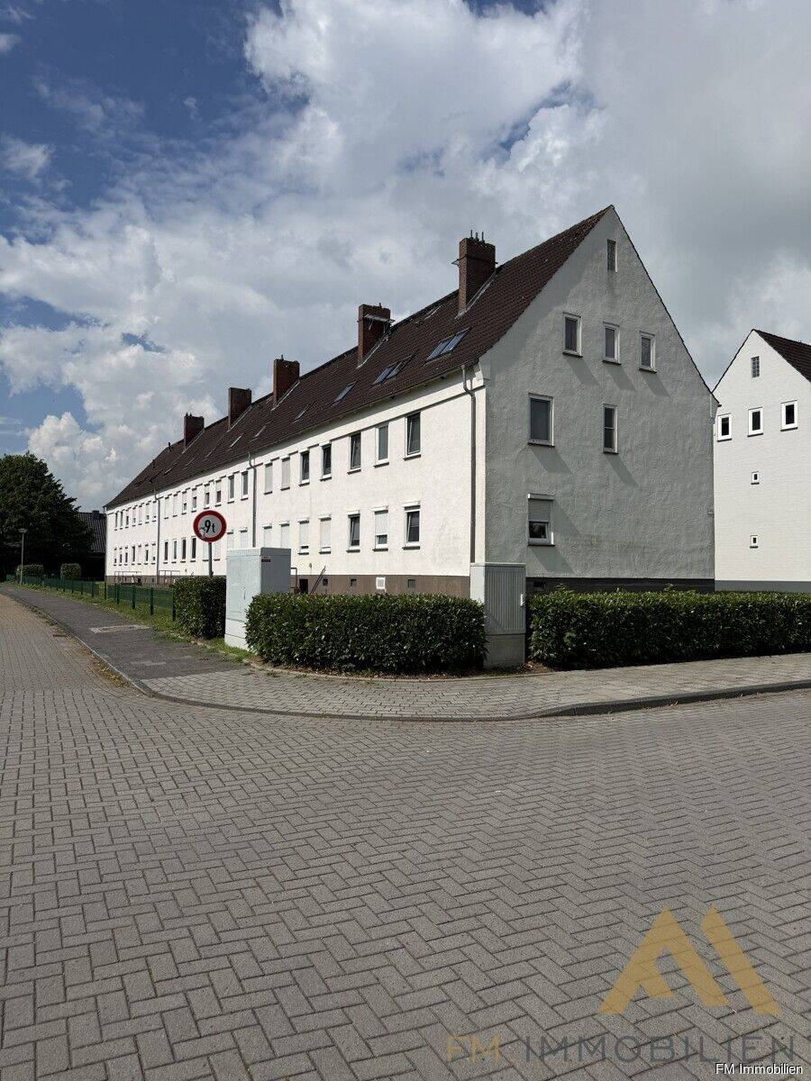 Eigentumswohnung mit Entwicklungspotenzial in Sande!, 26452 Sande