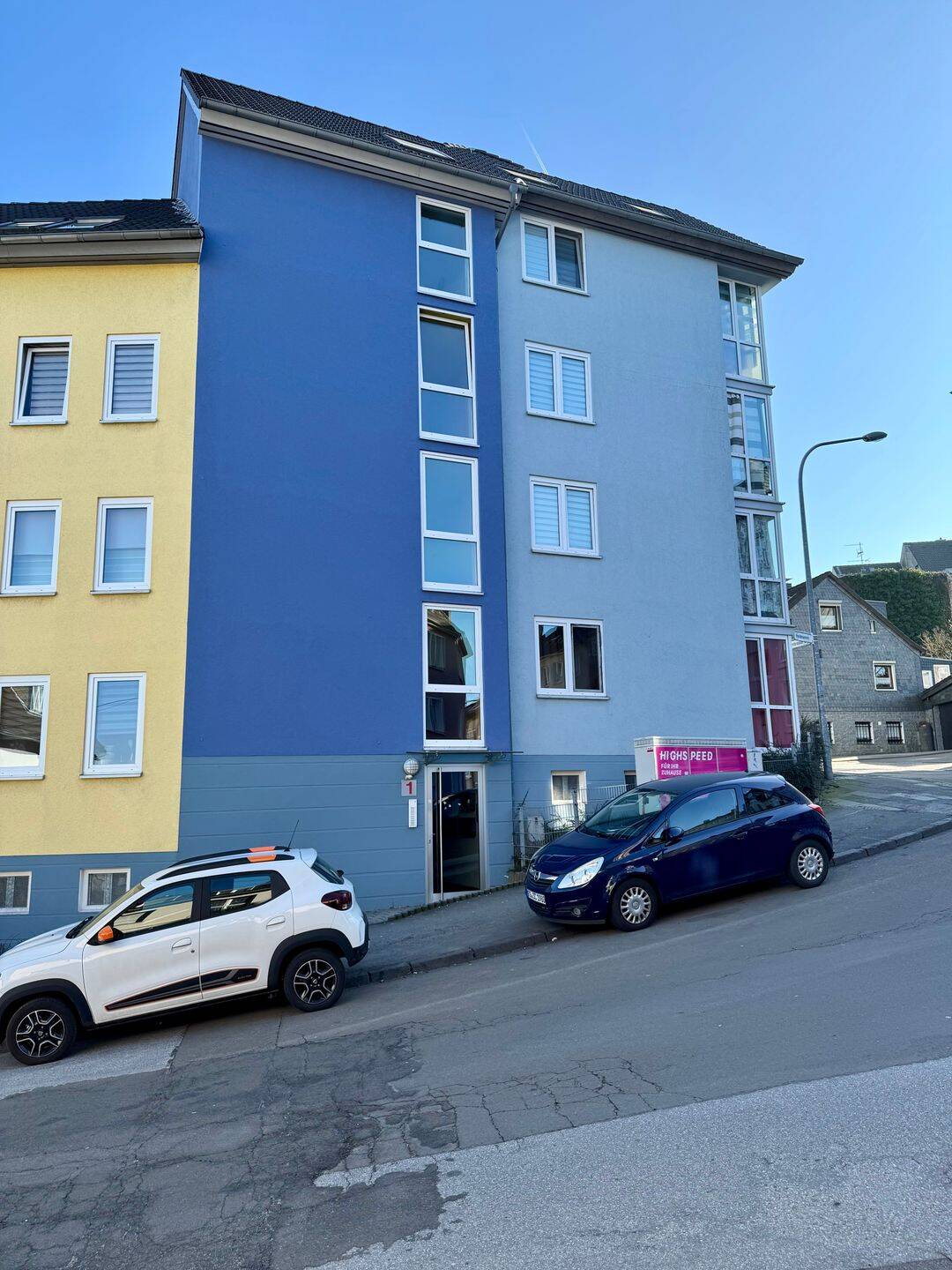 Wohnungsberechtigungsschein benötigt! Renovierte Etagenwohnung am Steinberg!, 42855 Remscheid (Innen Lüttringhausen Nord Süd West)