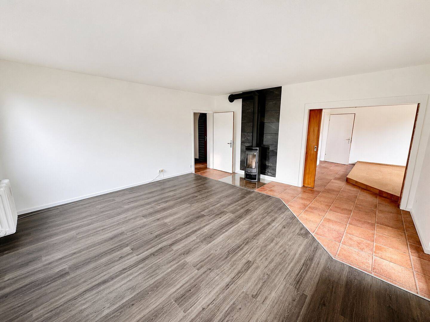 Gemütliche 3-Zimmer-Erdgeschosswohnung mit Kaminofen und Terrasse – sofort bezugsbereit, 29559 Wrestedt