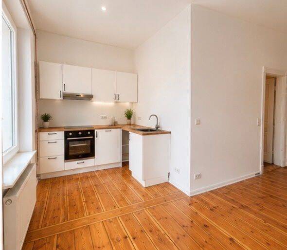 Erstbezug | Kernsanierte 2-Zimmer-Wohnung | 60 m² | EBK | Großer Balkon | 2. OG, 15517 Fürstenwalde/Spree
