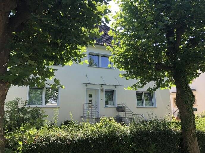 Charmante Altbau-Wohnung mit Balkon und Einbauküche in top Lage von Bad Salzuflen!, 32105 Bad Salzuflen