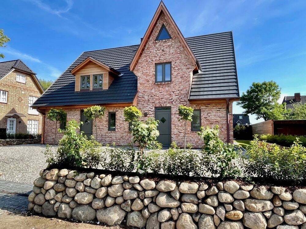 NEUBAU-DHH IM SÜDEN VON WESTERLAND ZUM DAUERWOHNEN, 25980 Sylt