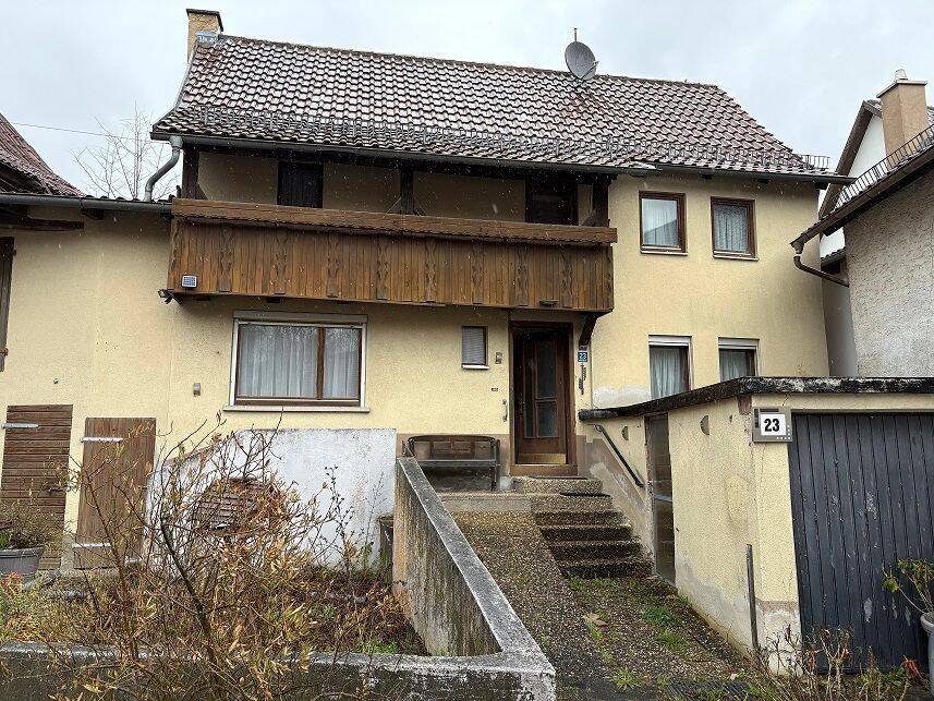 Einfamilienhaus aus Insolvenz – Sanierungsobjekt –, 97640 Hendungen