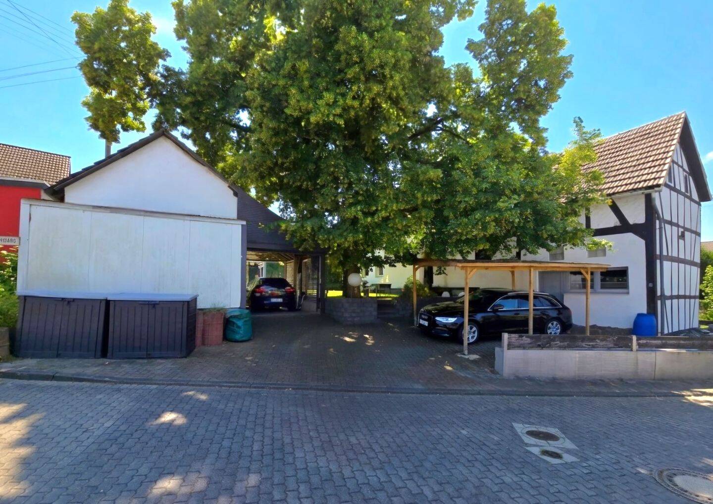 Von Pivat: Modernisiertes Fachwerkhaus mit Werkstatt, Sauna uvm.!, 56593 Güllesheim