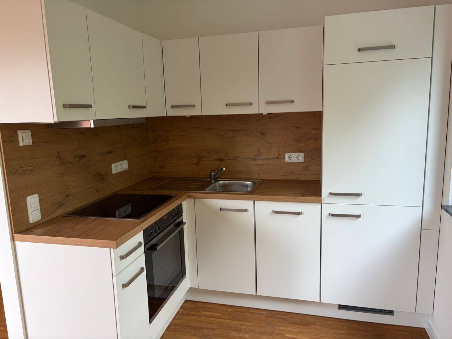 Moderne 1-Zimmer-Wohnung in Erlangen mit Aufzug und EBK, 91052 Erlangen (Anger Erlangen-Ost Erlangen-Süd Innenstadt)