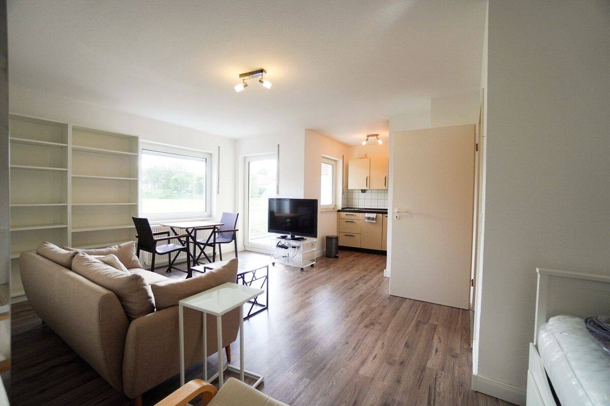 Attraktives, möbliertes 1-Zimmer-Apartment mit Küche, Balkon & Tiefgaragenstellplatz in Bielefeld, 33609 Bielefeld (Baumheide Innenstadt Schildesche)