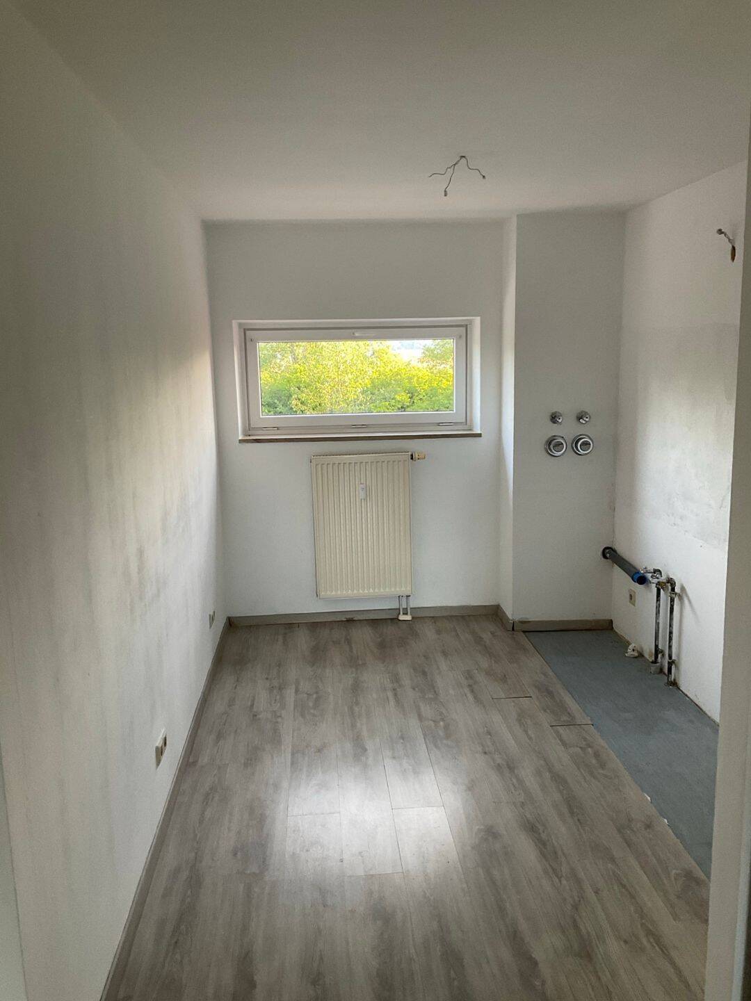 Helle 3 Zimmer in Dingolfing im gepflegten Mehrfamilienhaus, 84130 Dingolfing