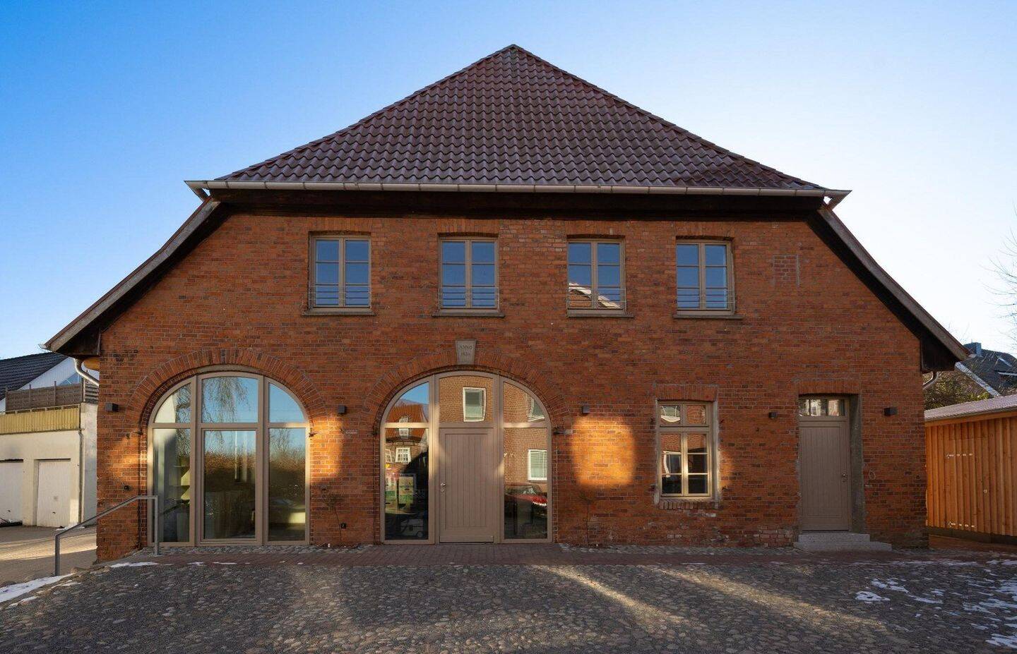 Exklusive 5,5 Zimmer Wohnung in historischem Gebäude in Eutin, 23701 Eutin