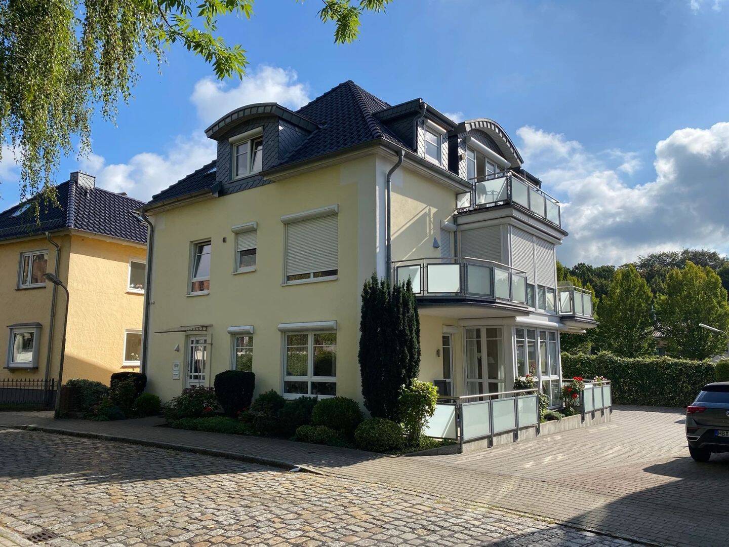 Sehr schöne und gepflegte 3-Zimmer-Wohnung am Rande des Vegesacker Zentrums u. nahe der Weser!, 28755 Bremen (Aumund-Hammersbeck Blumenthal Fähr-Lobbendorf Vegesack)