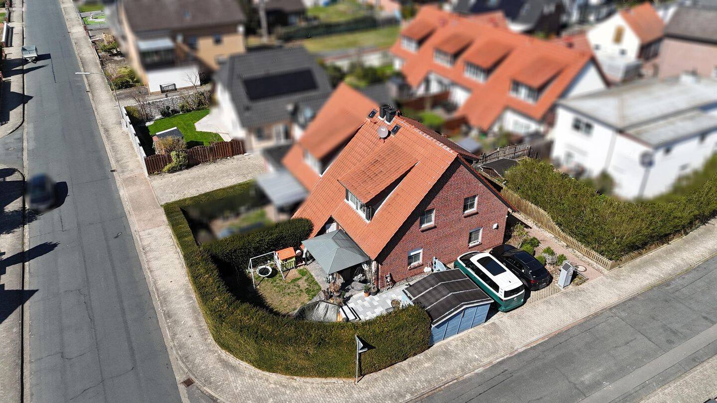 Modernisierte DHH nach WEG gebaut in idyllischer Lage, 38554 Weyhausen
