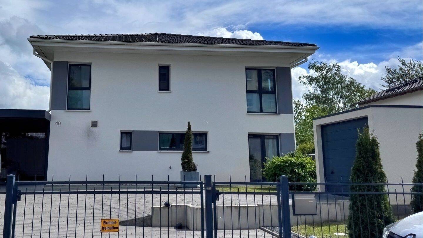 Exklusiv wohnen am Stadtrand von Plauen!, 8523 Plauen