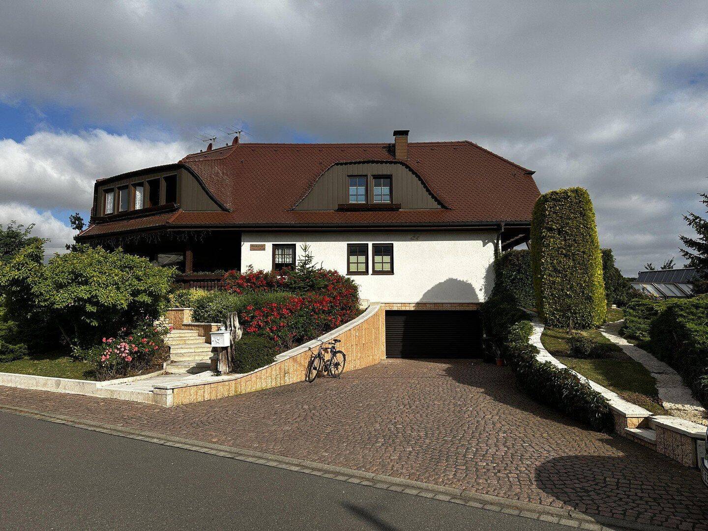 Gepflegtes Einfamilienhaus mit Weitblick und Pool in Kollau, 4808 Lossatal