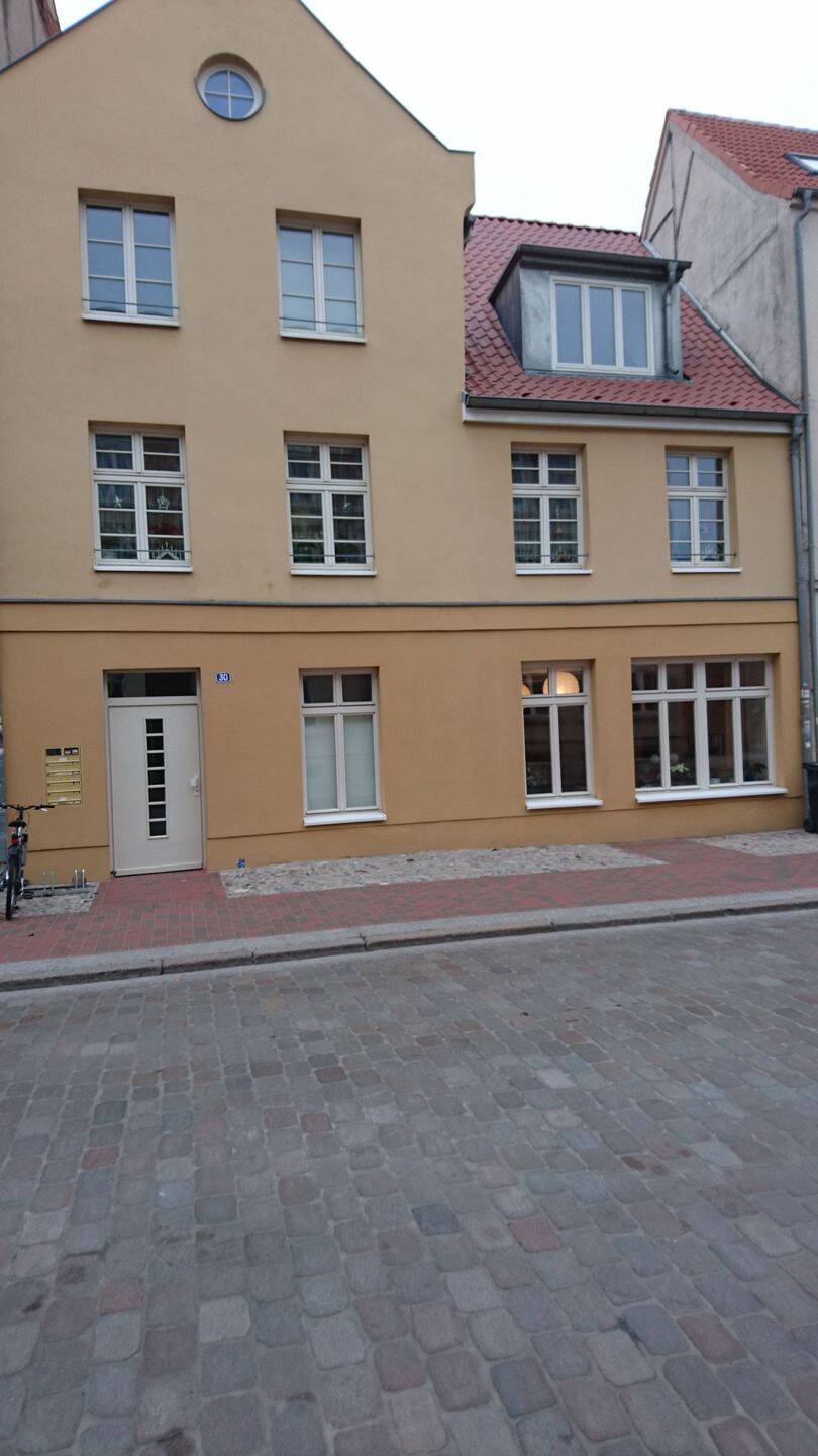 image-72495185