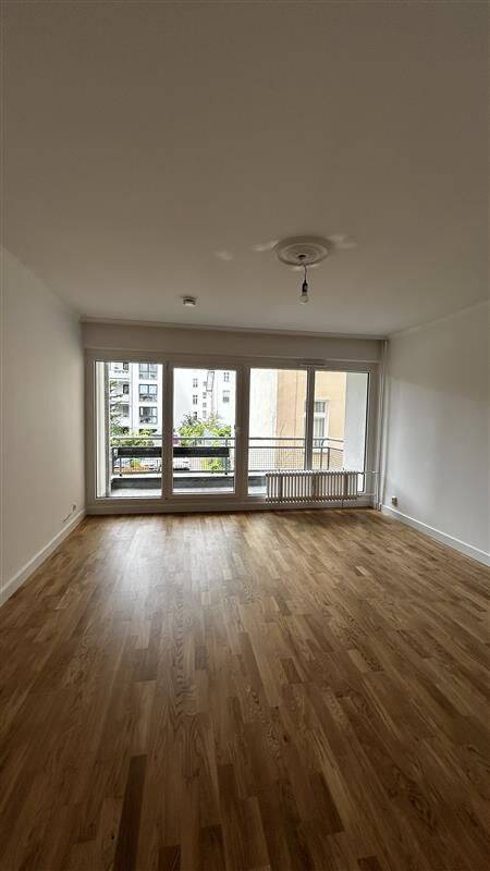 Attraktive 2-Zimmer-Wohnung mit Balkon in Berlin-Charlottenburg, 10585 Berlin (Charlottenburg-Wilmersdorf Charlottenburg)