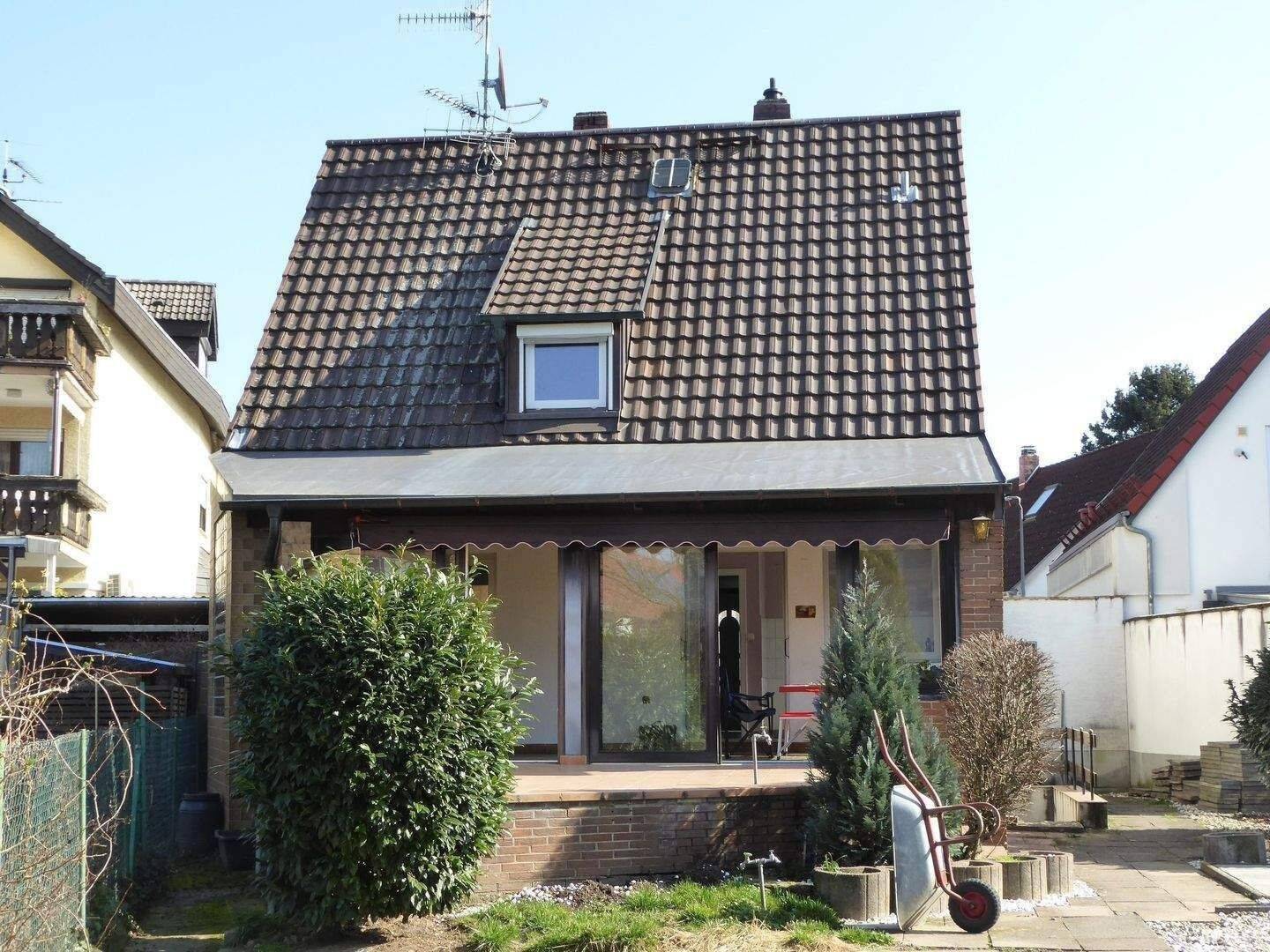 Charmantes Haus mit Garten, 64347 Griesheim