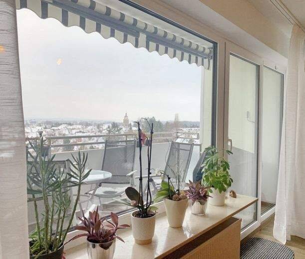 Lichtdurchflutete 4-Zimmer-Wohnung ***Süd-Balkon mit Fernblick*** in Nürnberg Reutles, 90427 Nürnberg