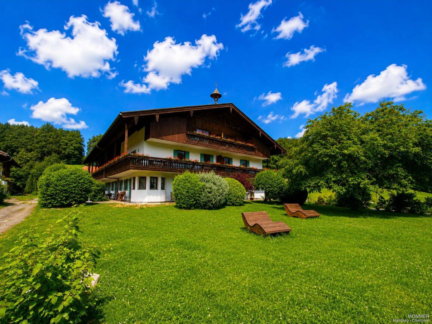 Gemütliche Maisonette-Ferienwohnung mit traumhaftem Alpenblick – voll möbliert und sofort nutzbar, 83229 Aschau i. Chiemgau