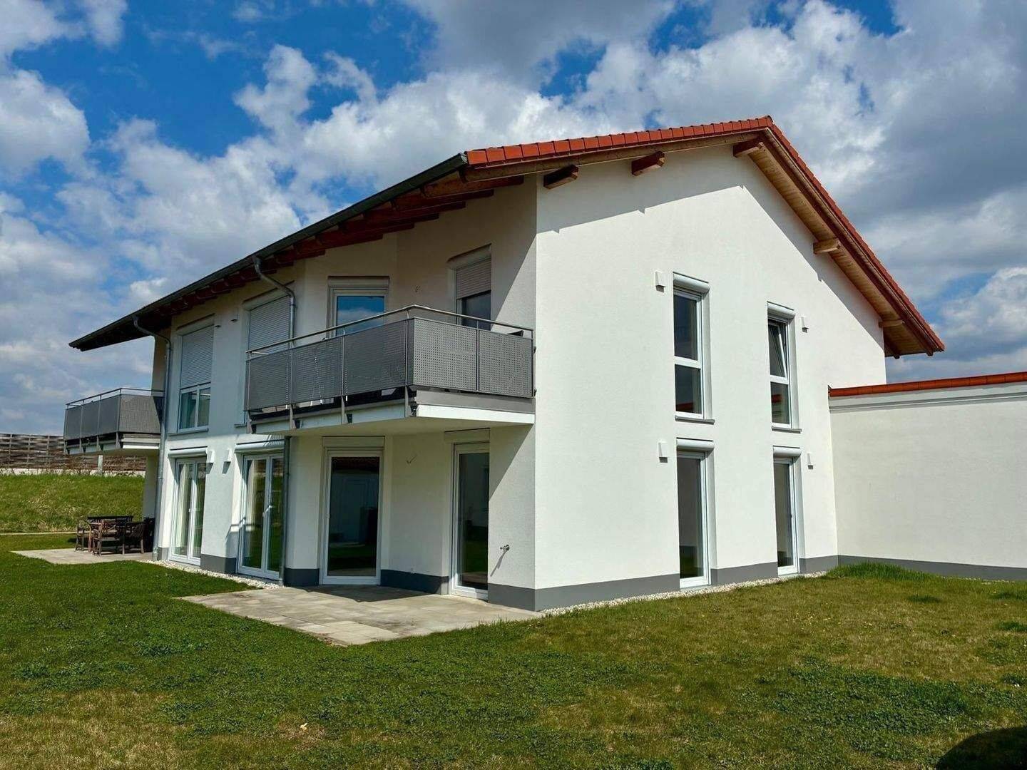 3-Zimmer-OG-Wohnung ab September verfügbar, 94140 Ering