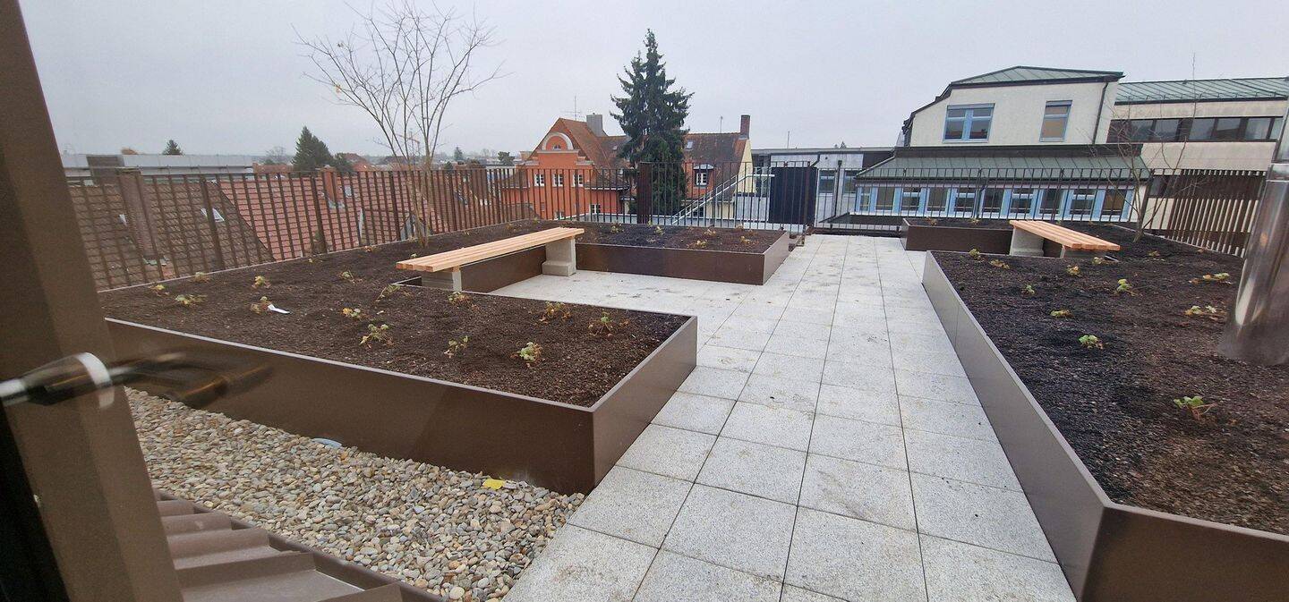 Charmante 1-Zimmer Studentenwohnung mit gemeinschaftlicher Dachterrasse in Erlangen Zentrum, 91052 Erlangen (Anger Erlangen-Ost Erlangen-Süd Innenstadt)