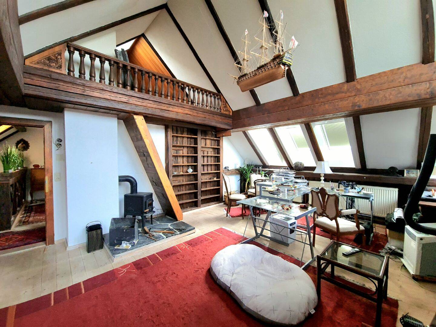 Das Beste aus zwei Welten: Modernisiertes Traumhaus mit rustikaler Seele in 96337 Ludwigsstadt-Lauenhain!, 96337 Ludwigsstadt