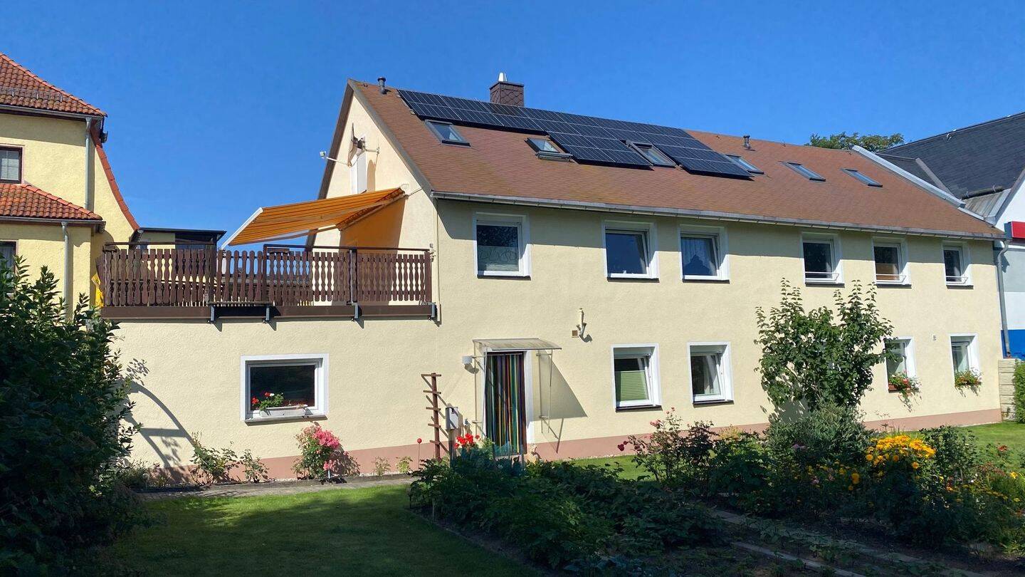 Sommer, Sonne, Pool, Solar (und Mieteinnahmen!), 9569 Oederan