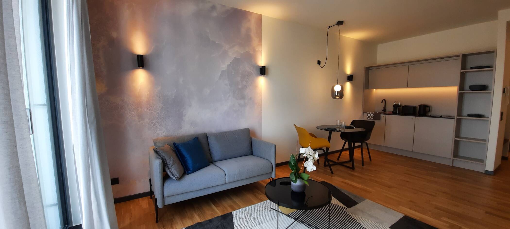 Voll möbliertes 3-Zimmer Apartment mit Dachterrasse, inkl. aller NK und Highspeed Internet + PKW Stellplatz in Roßdorf!, 64380 Roßdorf