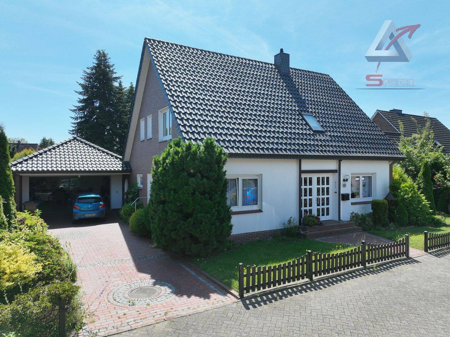 seltene Gelegenheit – Wohnhaus in guter Lage in Wiefelstede, 26215 Wiefelstede