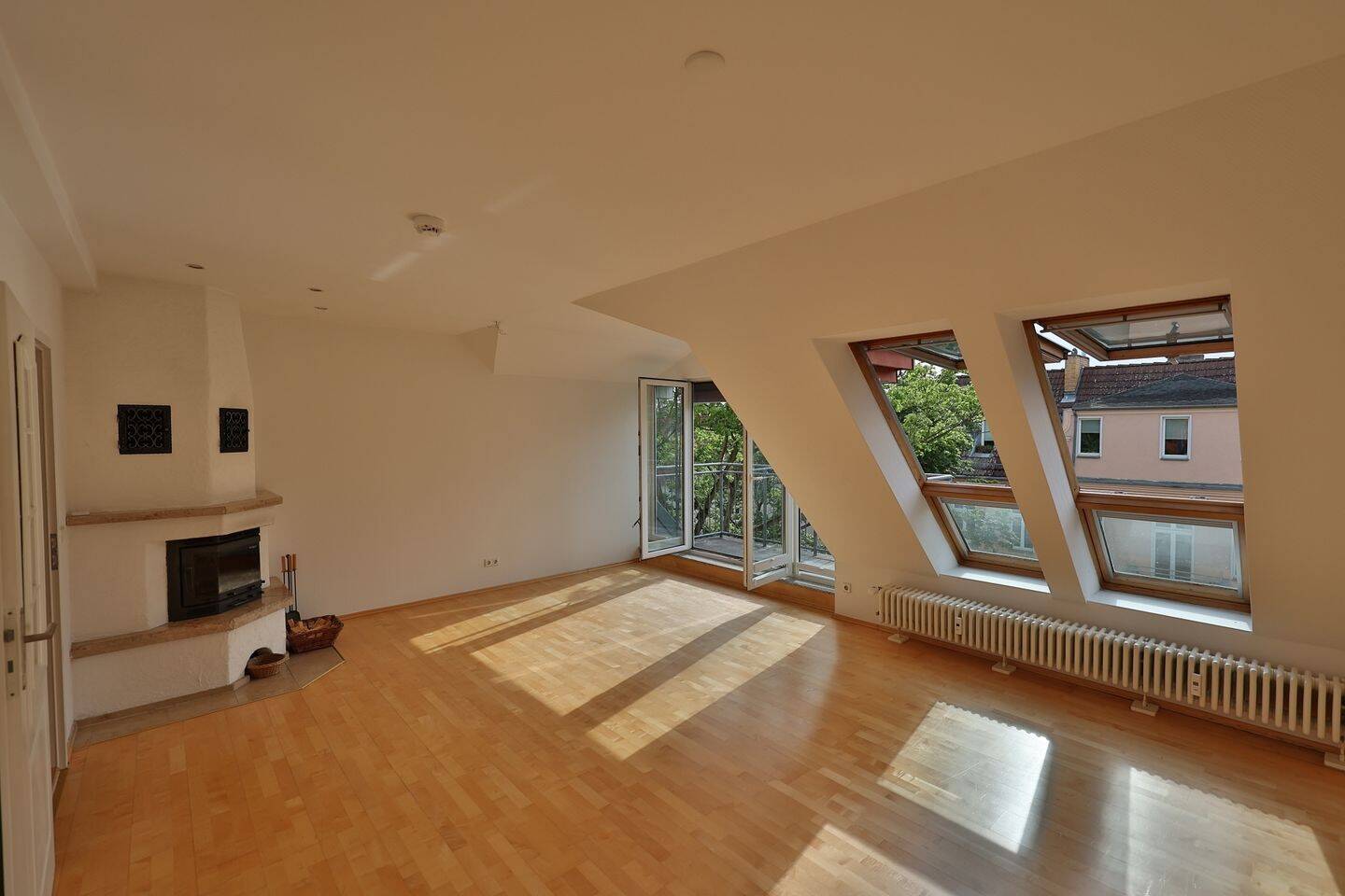 DACHGESCHOSSWOHNUNG FÜR HÖHERE ANSPRÜCHE, 10318 Berlin (Treptow-Köpenick)
