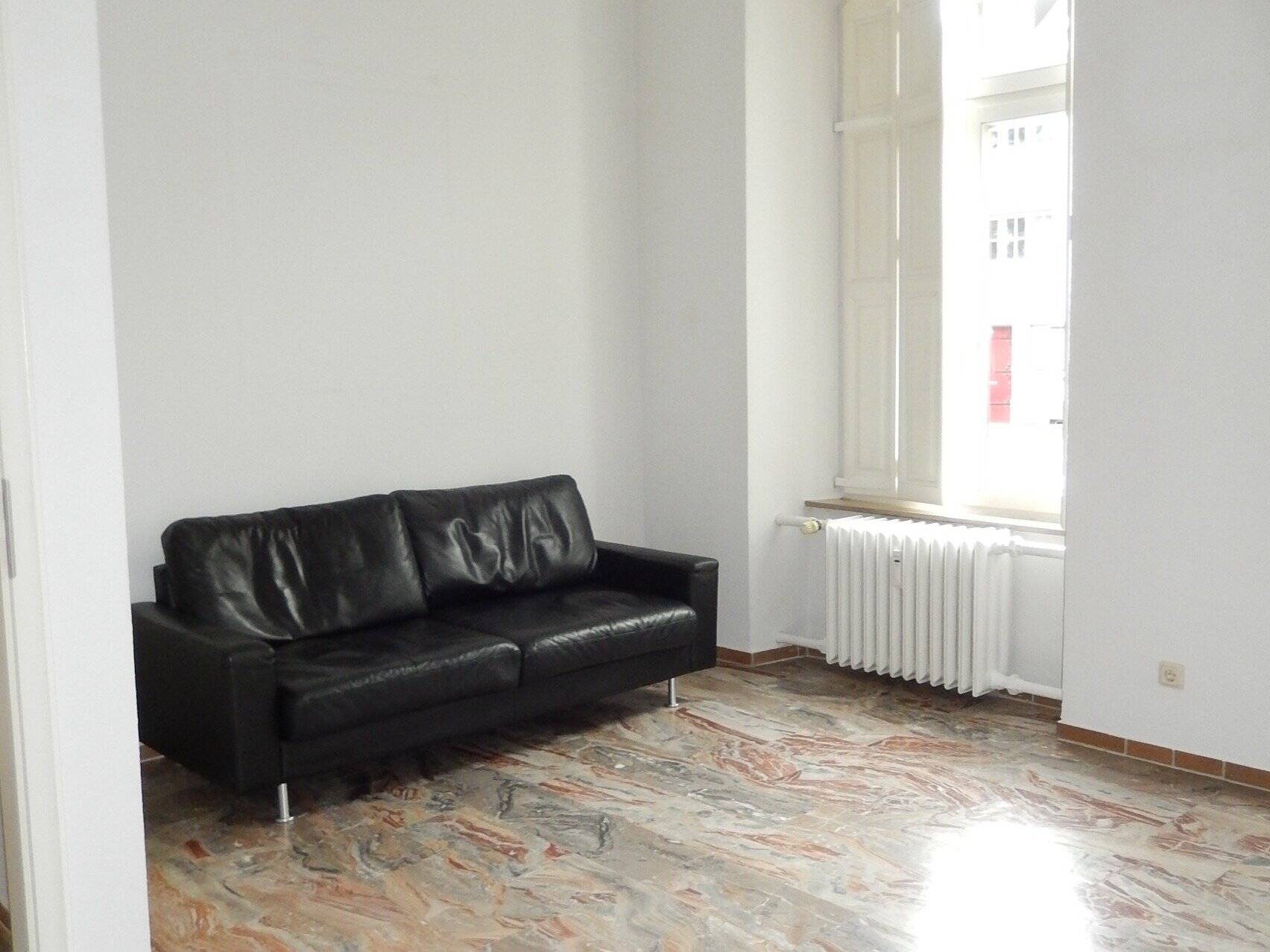 Trier – Stadt sehr gepflegte Altbauwohnung 104 m² 3 Zimmer, Terrasse, EG, 54290 Trier (Innenstadt Trier-Süd)