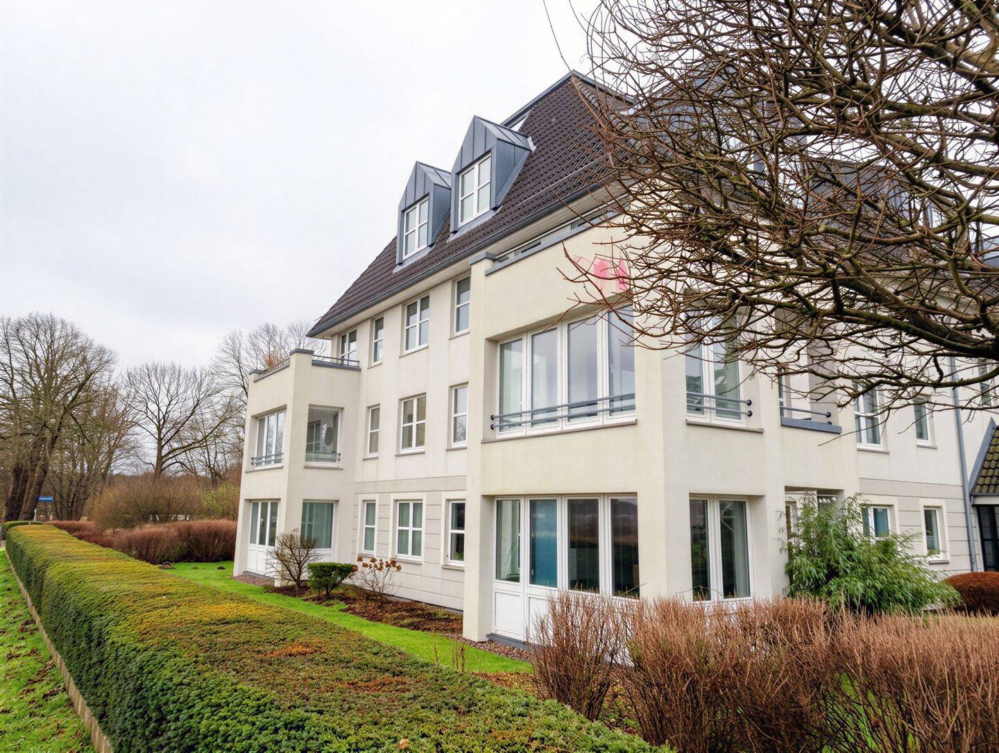 Eckernförde – Sandkrug – Die feine Strandwohnung mit Ostseeblick = Jetzt RESERVIERT !, 24340 Eckernförde