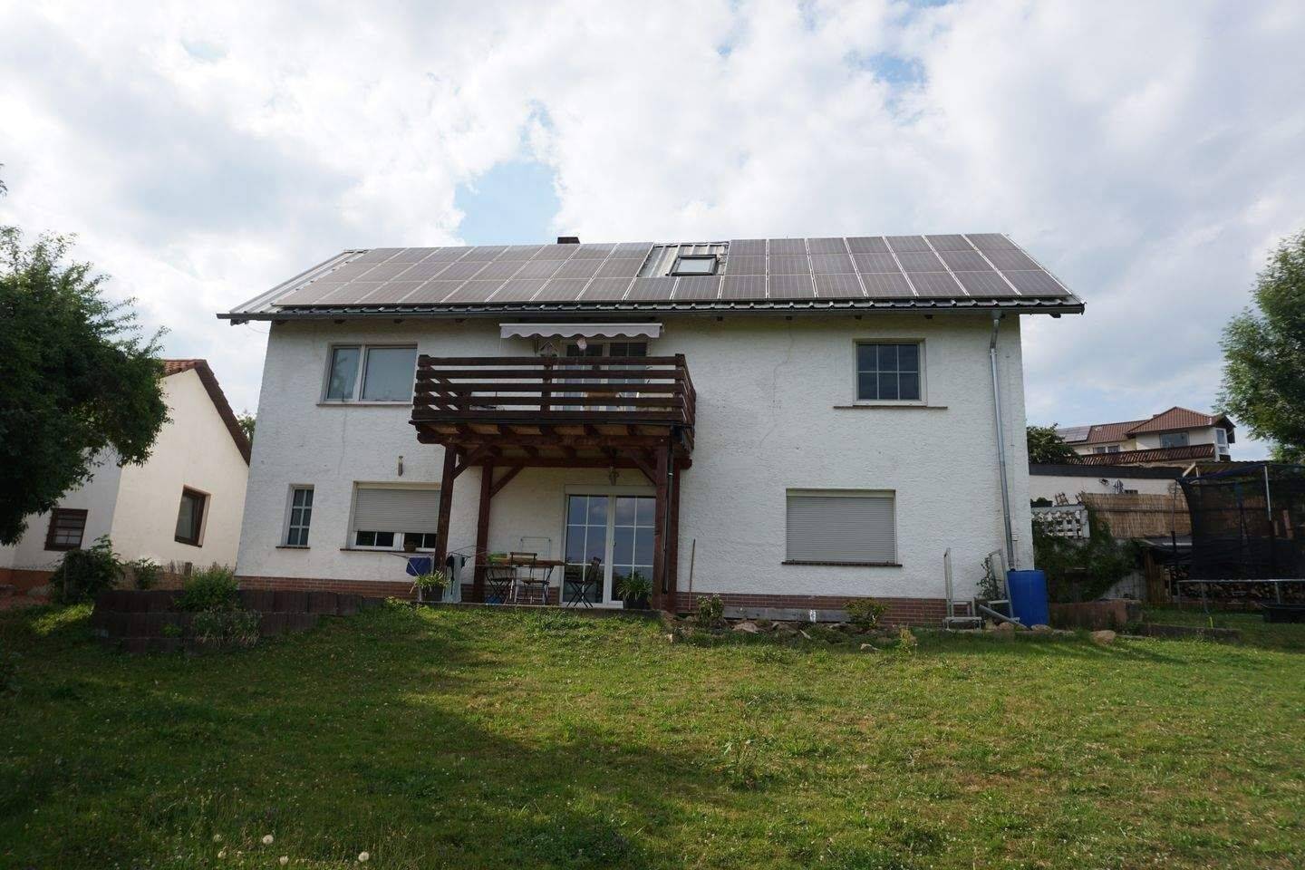 *** Zweifamilienhaus mit PV Anlage direkt in Homberg zu verkaufen***, 34576 Homberg (Efze)