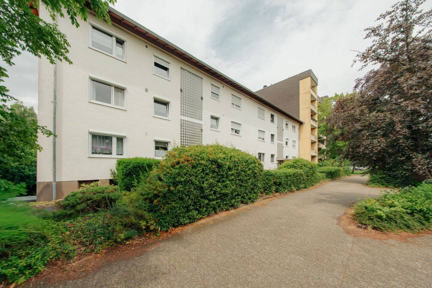 Hochwertig sanierte Wohnung in Nähe vom Klinikum in Schlebusch, 51375 Leverkusen (Schlebusch)