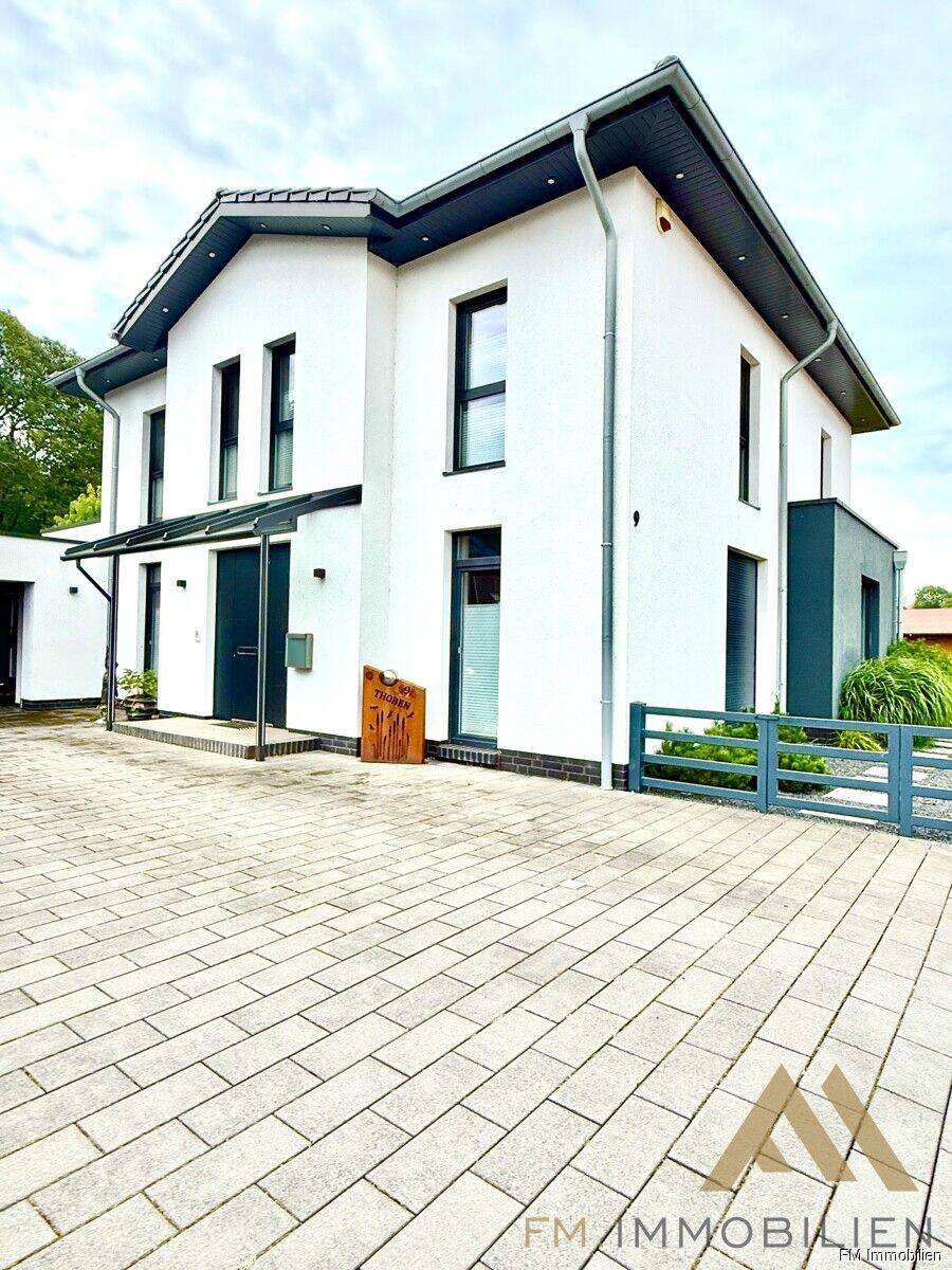 Exklusives modernes Designhaus mit Premiumausstattung, Doppelgarage und Photovoltaikanlage in Peheim!, 49696 Molbergen