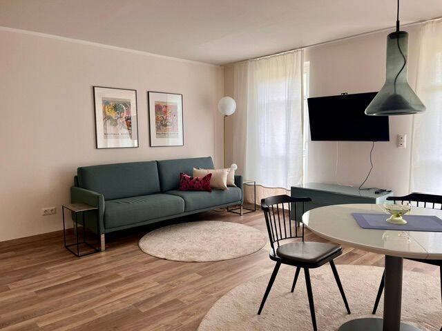 Attraktive, weitgehend möblierte Wohnung in beliebter Lage von Leipzig-Leutzsch, 4179 Leipzig (Altlindenau Leutzsch Neulindenau Schönau)