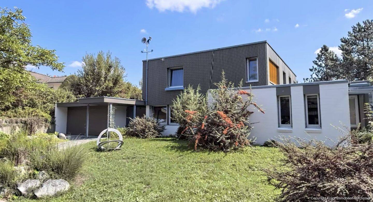 Sehr gepflegtes EFH, 256 m² Wohnen, UG: ELW oder Büro, Grund1841 m² in HÖS Nord, 91315 Höchstadt a.d. Aisch