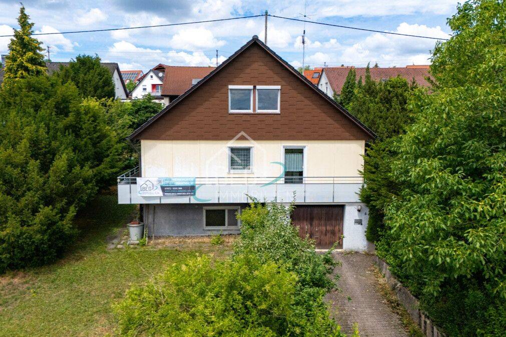 Einfamilienhaus mit Charme und Potenzial – gestalten Sie Ihr neues Zuhause, 71083 Herrenberg