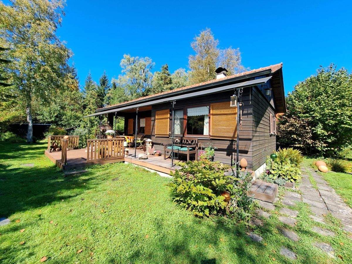 Idyllisches Grundstück am Wald in Kirchseeon mit einer Ferienimmoblie, 85614 Kirchseeon