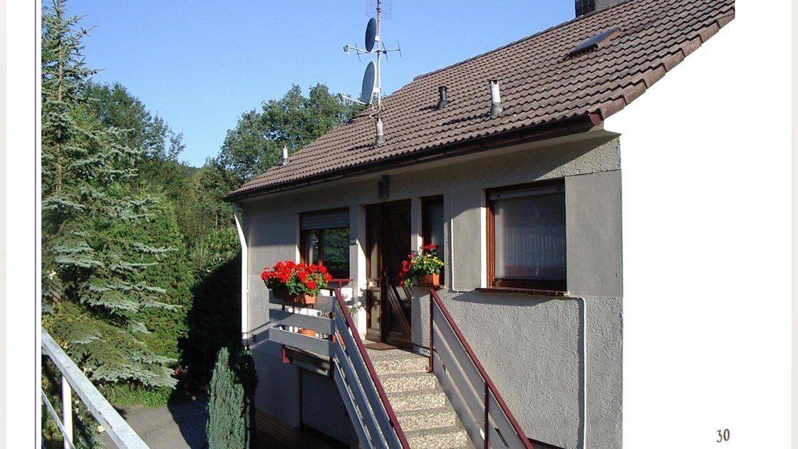 Lichtdurchflutete Wohnung in einem 3 Parteien Haus, mit eigenem Eingang., 53498 Bad Breisig