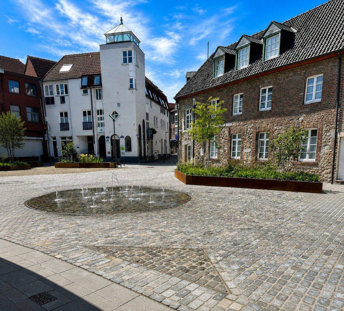 Großzügige Einheit in Stolberg mit vielseitigem Nutzungspotential, 52222 Stolberg (Rhld.)