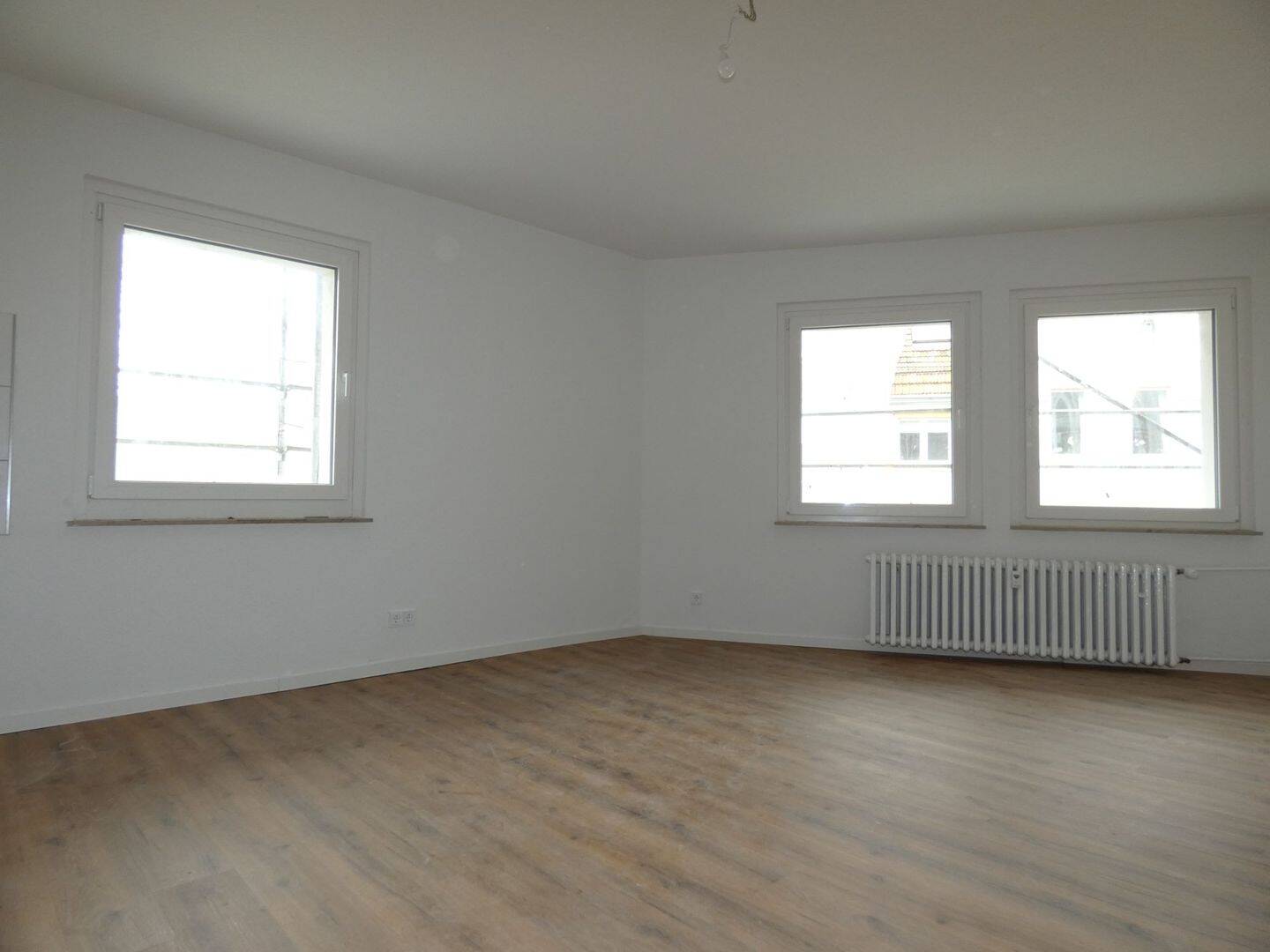 Heimaterde! Große 3 Zimmer-Wohnung mit Gartennutzung! Erstbezug nach Sanierung!, 45472 Mülheim an der Ruhr (Heißen Heißen-Fulerum Holthausen Mitte-Ost Winkhausen)