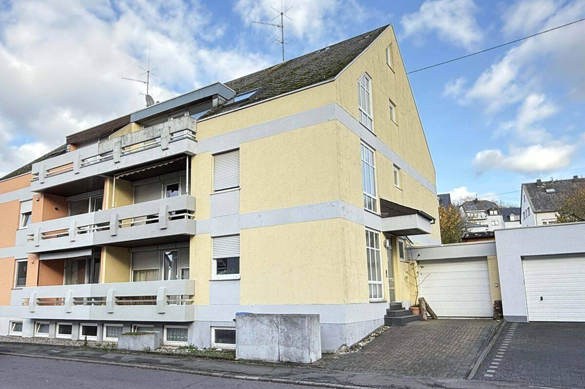Gepflegte Etagenwohnung in Trier-Tarforst, 54296 Trier