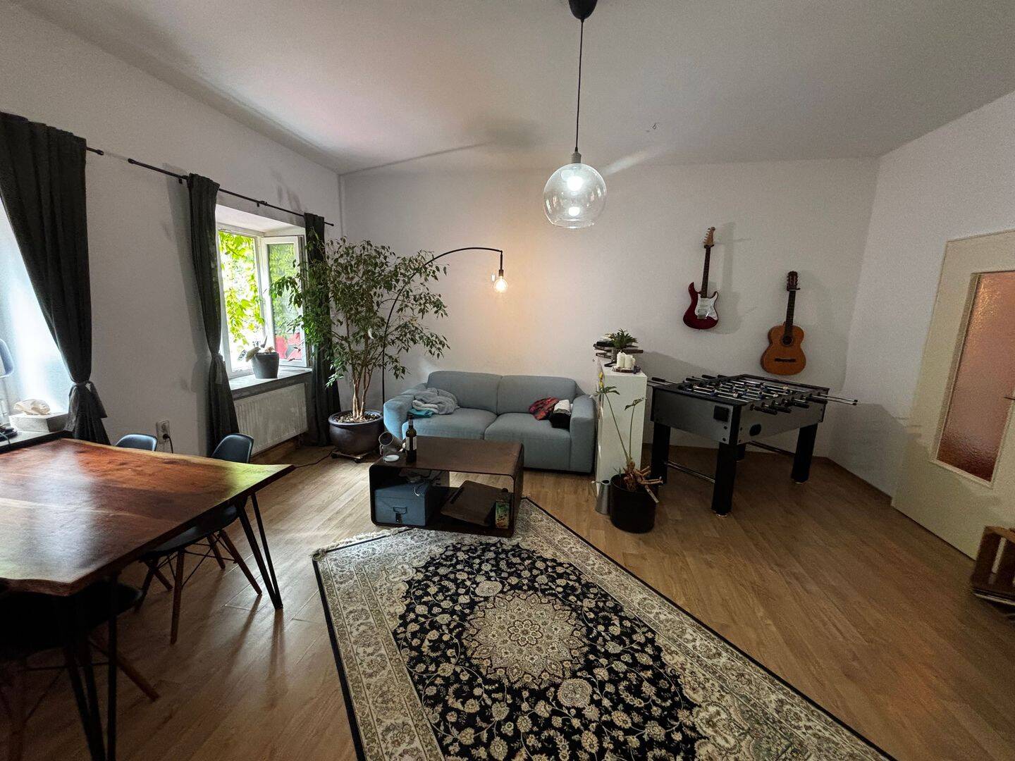 Altstadtwohnung in der Fußgängerzone. 3 Zimmer Küche Bad, 83022 Rosenheim (Happing Innenstadt Ost Süd West)