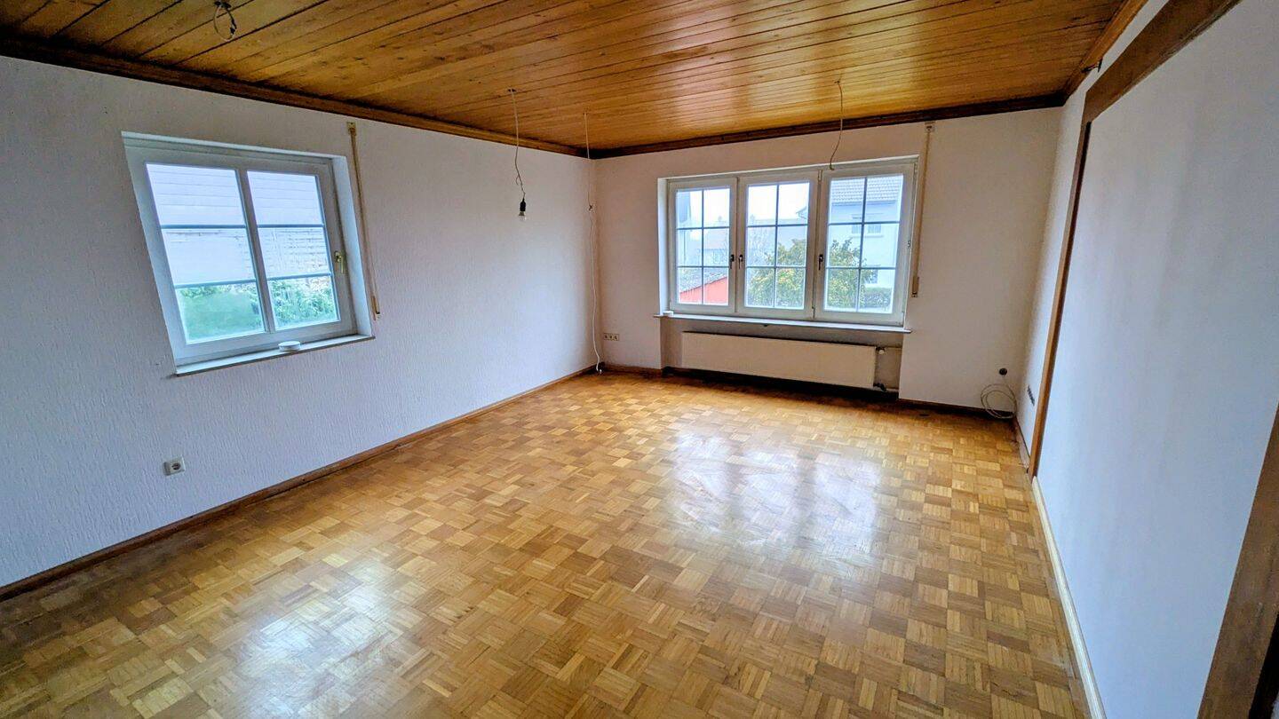 Helle 2-Zimmerwohnung 67+22 m2 im EG mit Garten und Garage, 91555 Feuchtwangen