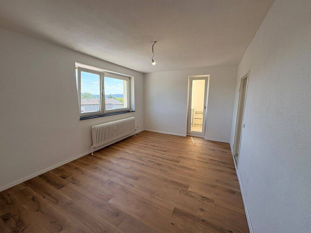 Gepflegte Eigentumswohnung in ruhiger Lage von Sulzbach, 66280 Sulzbach/Saar