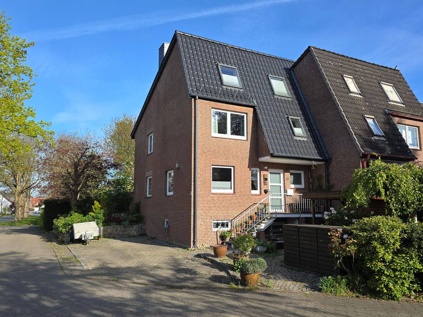 Modernisiertes Endreihenhaus in Hamburg-Finkenwerder, Airbusnähe, 21129 Hamburg (Harburg)