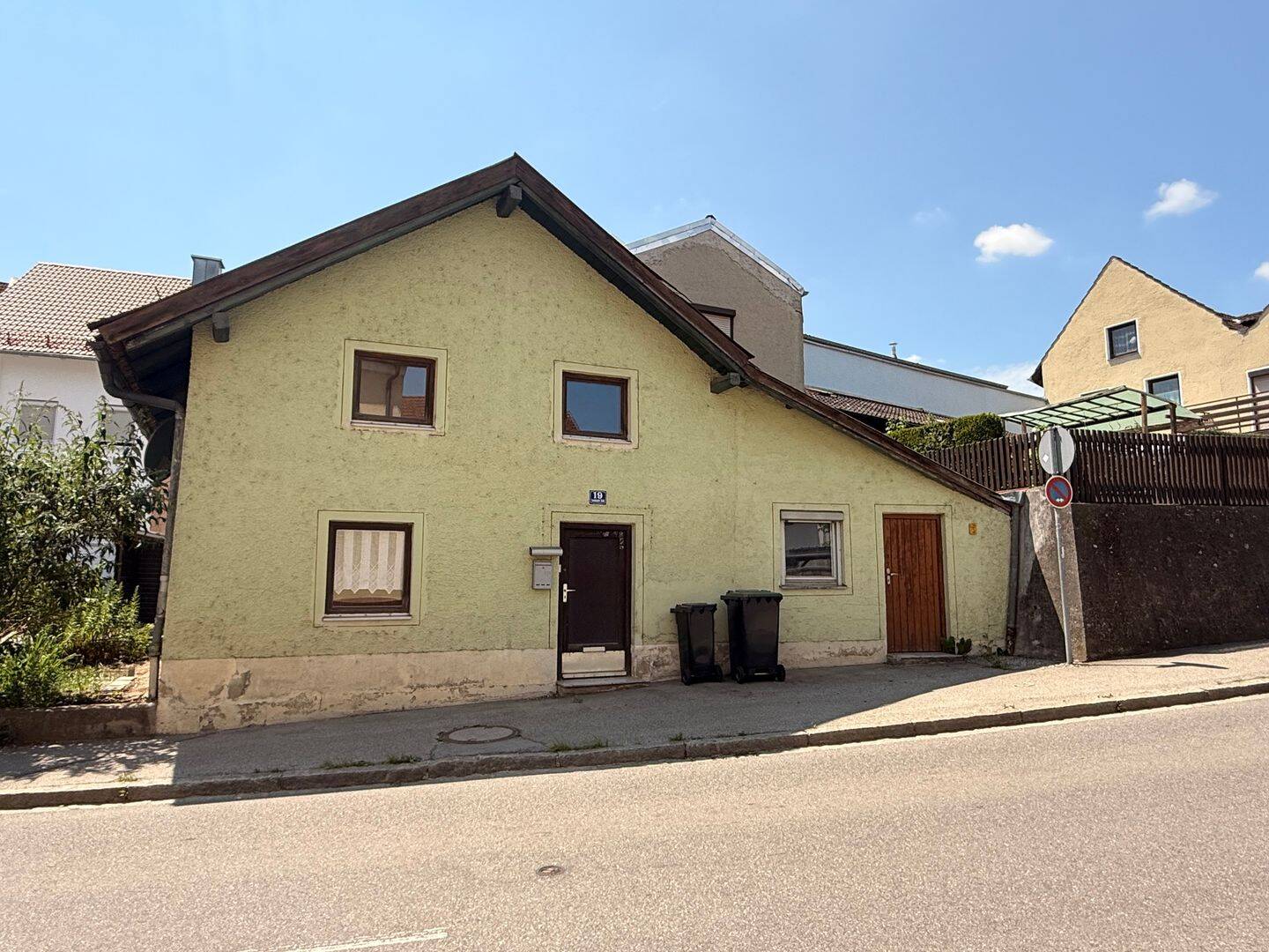 Kleines Stadthaus mit viel Potential in guter Lage, 84137 Vilsbiburg