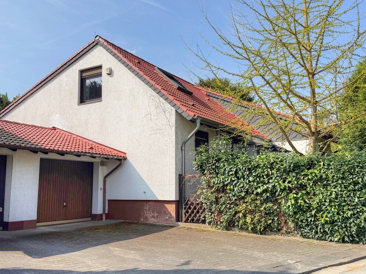Freistehendes Einfamilienhaus in beliebter Wohnlage, 61352 Bad Homburg v.d. Höhe
